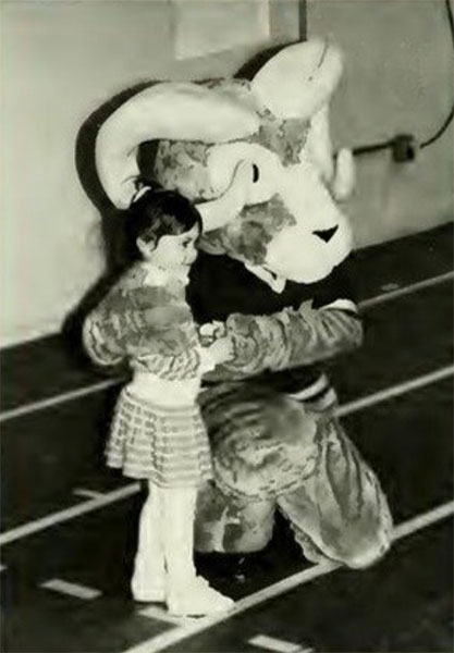 1989 Photo