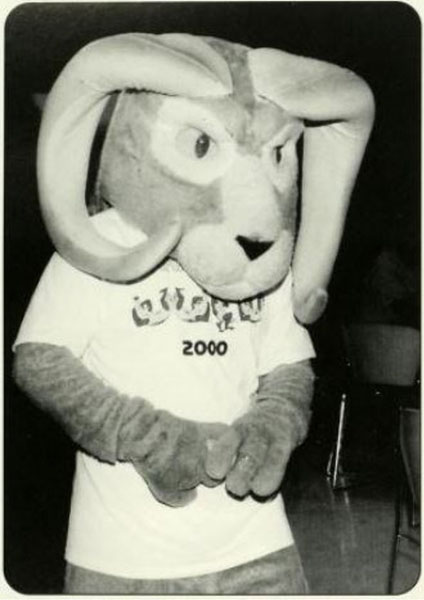2000 Ram 1