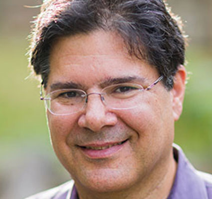 Evan Leach Headshot