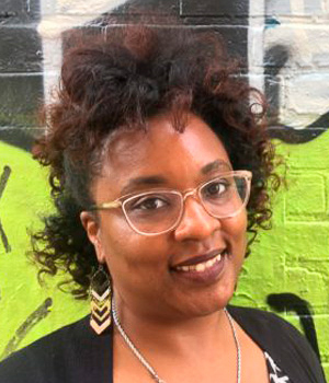 Dr. Taryn Myers Headshot