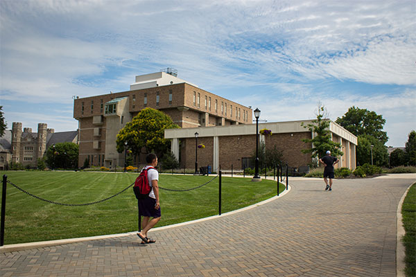Apply to Graduate Studies at WCU!
