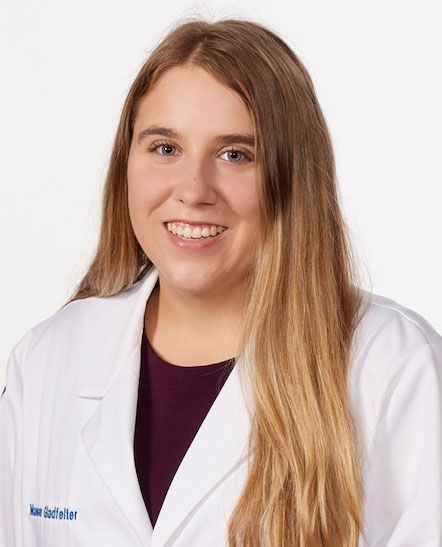 Madison Gladfelter White Coat Madison Gladfelter White Coat